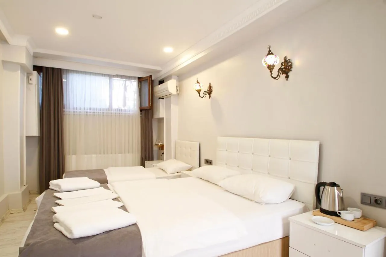 Boutique California Hotel Стамбул